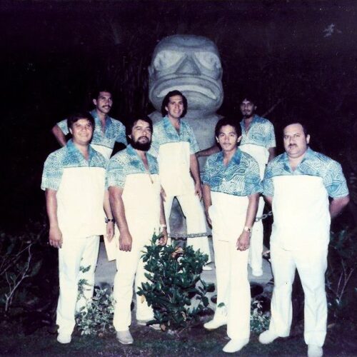 Kama'aina band - Photo page FB Charles Peni 2